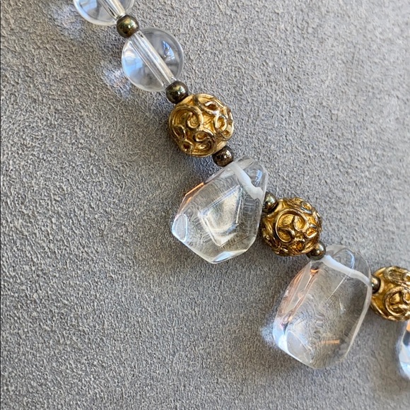 Clear & Gold Beaded Necklace - Picture 3 of 8
